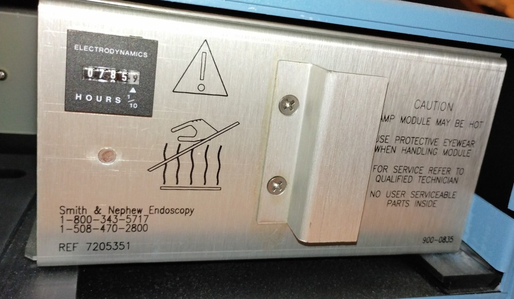 SMITH AND NEPHEW IMAGES XENON XL LIGHT SOURCE REF 7205353