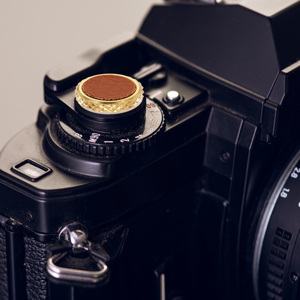 2Pcs Shutter Button (Brown) Camera Soft Release Button Threaded, for Fuji