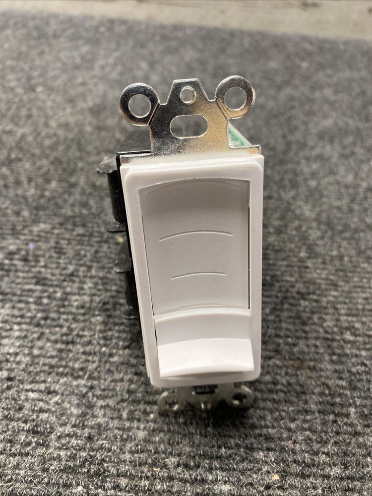 Monoprice MVL-100 speaker volume controller