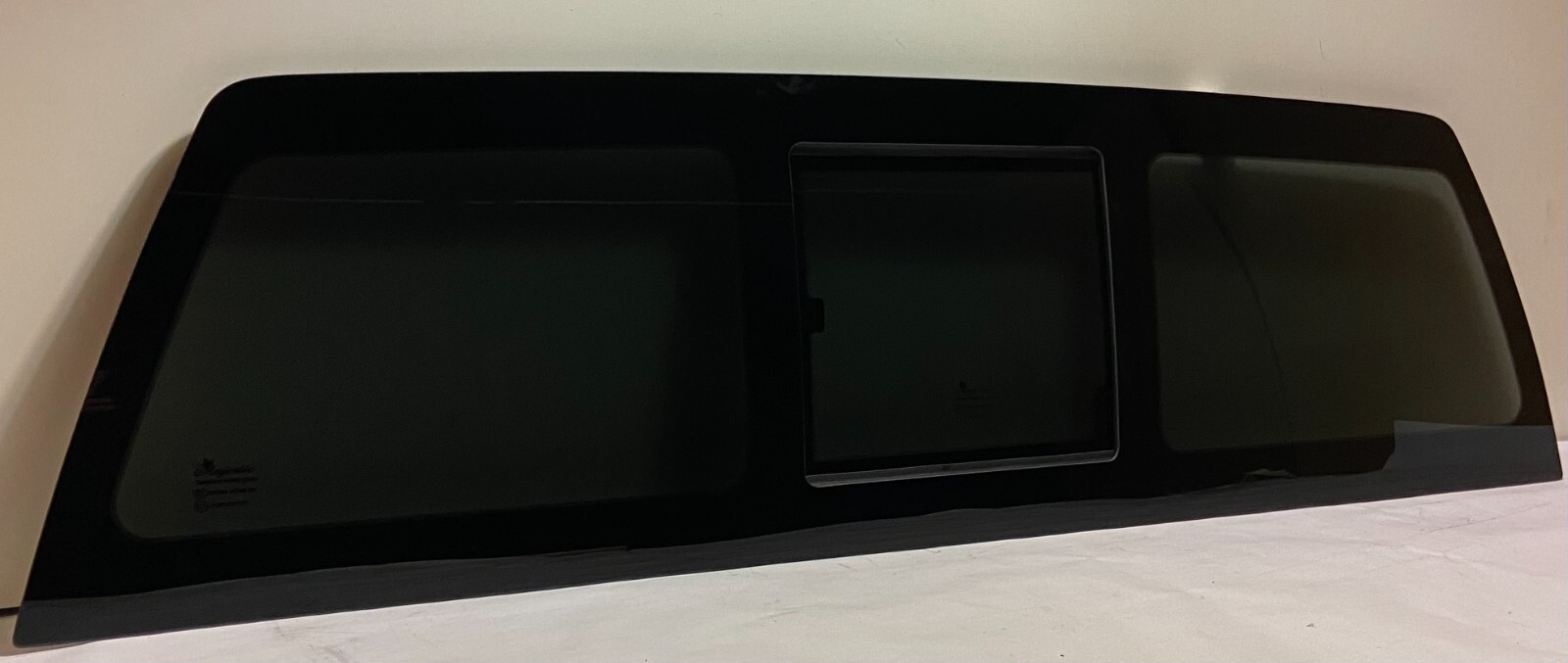 Fits 1999-2006 Chevy Silverado Manual Sliding Window Back Glass ( One Panel)