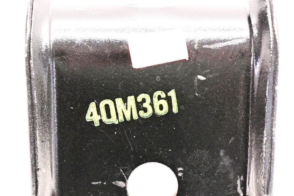 Mack 4QM361 Hinge NOS