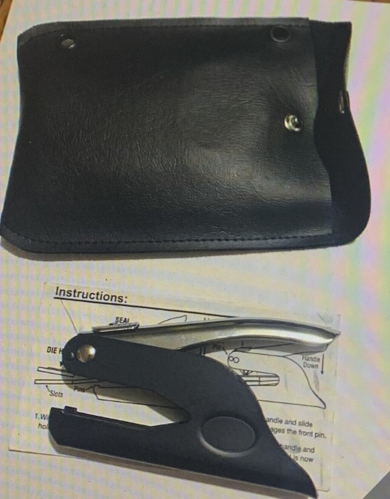 Embosser Notory Stamp With Case