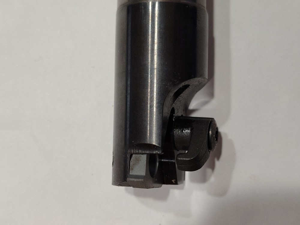 Kennametal 3/4" Solid Carbide Laydown *Left Hand* Threading Bar W/Thru Coolant