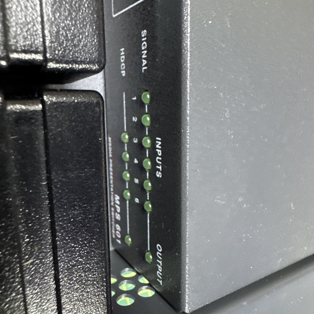 EXTRON HSA CABLE CUBBY 700 conference room table package