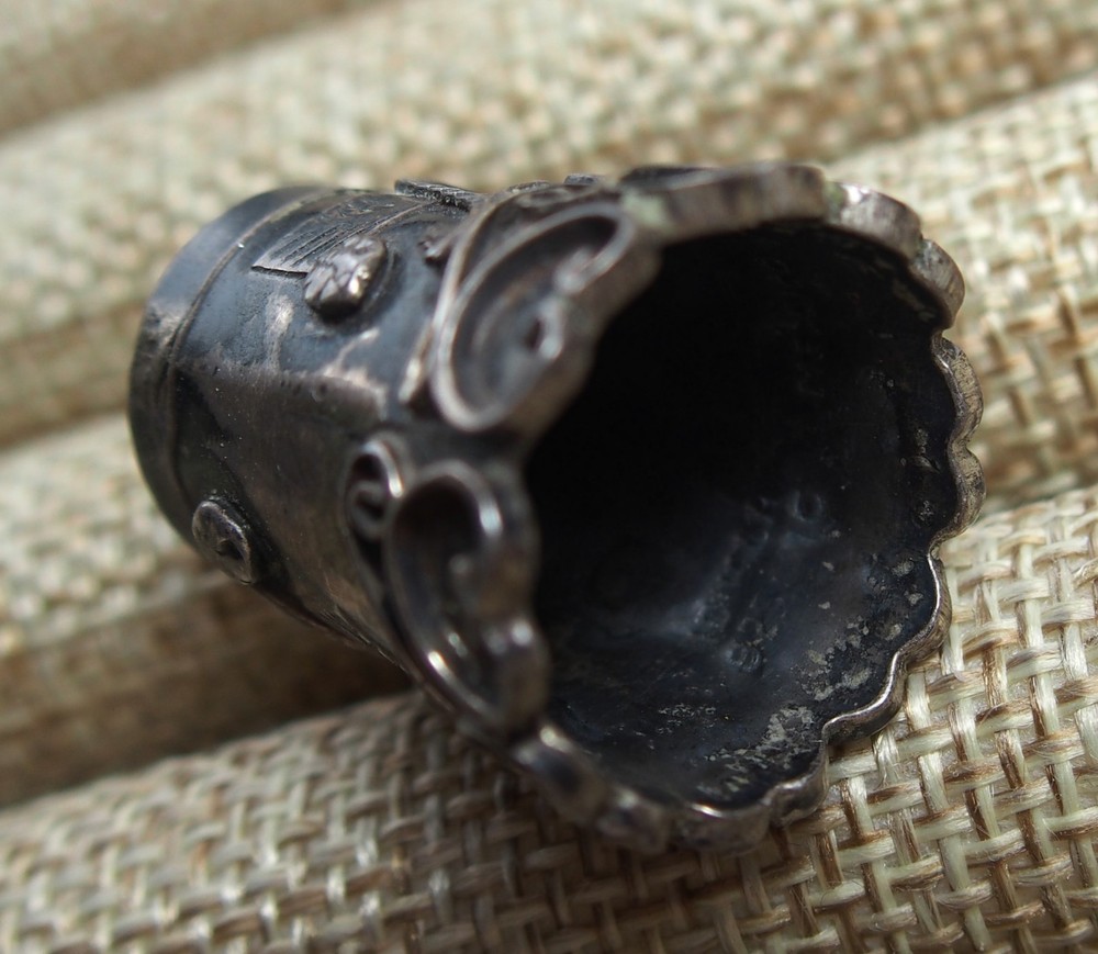 Mexico .925 Silver Thimble 4.7g
