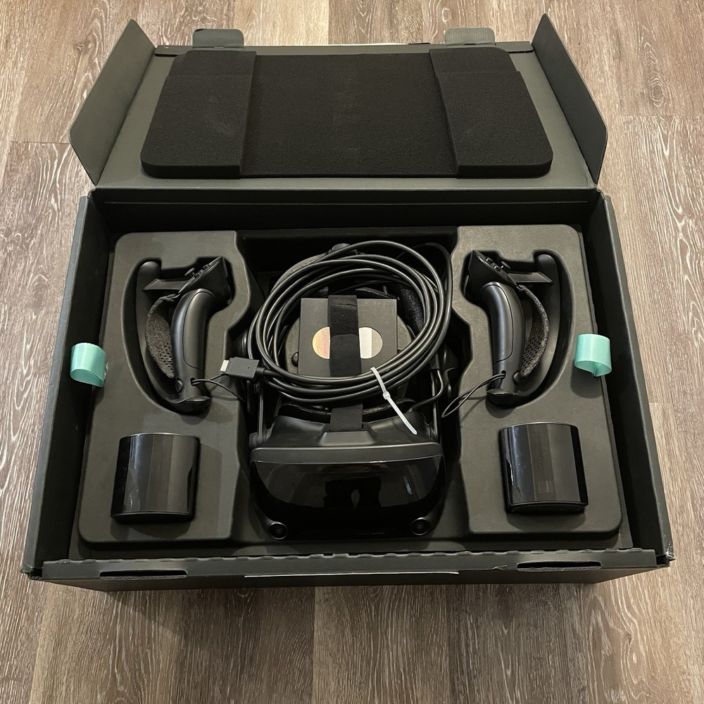 Valve Index PC And Console VR Headset Full Kit - Black - Tested Working