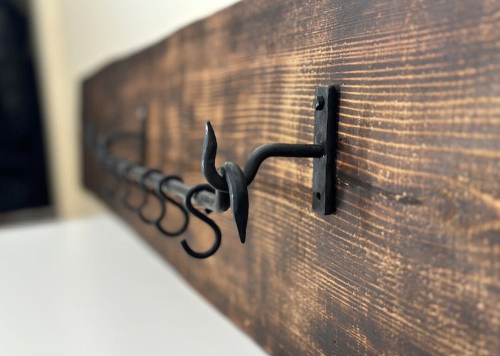 Handmade Wrought Iron Pot & Pan Wall Rack – Rustic Kitchen Organizer with Hooks