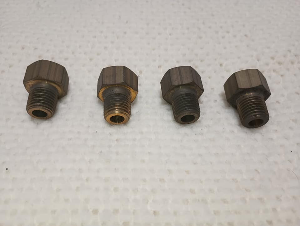 PCM PLEASURECRAFT MARINE ENGINE FITTING R024146