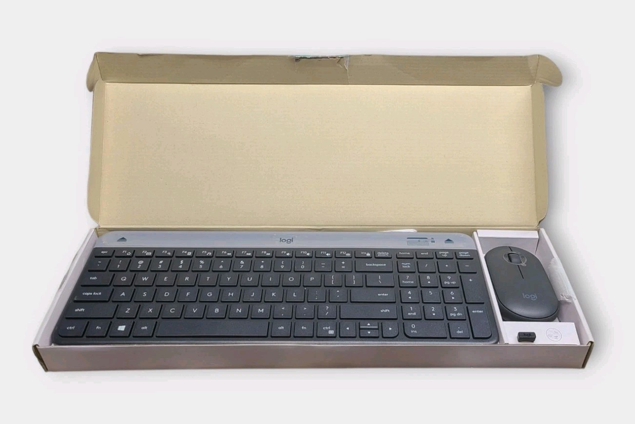 Logitech - MK470 Full-size Black Wireless Scissor Keyboard and Mouse Bundle