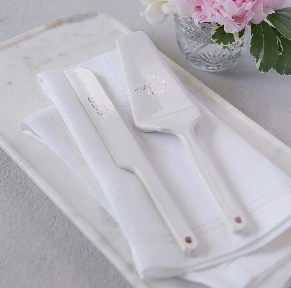 White and Gold Cake Serving Set