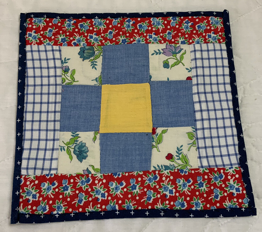 Vintage Patchwork Quilt Table Topper Or Mini Doll Crib Quilt, Nine Patch