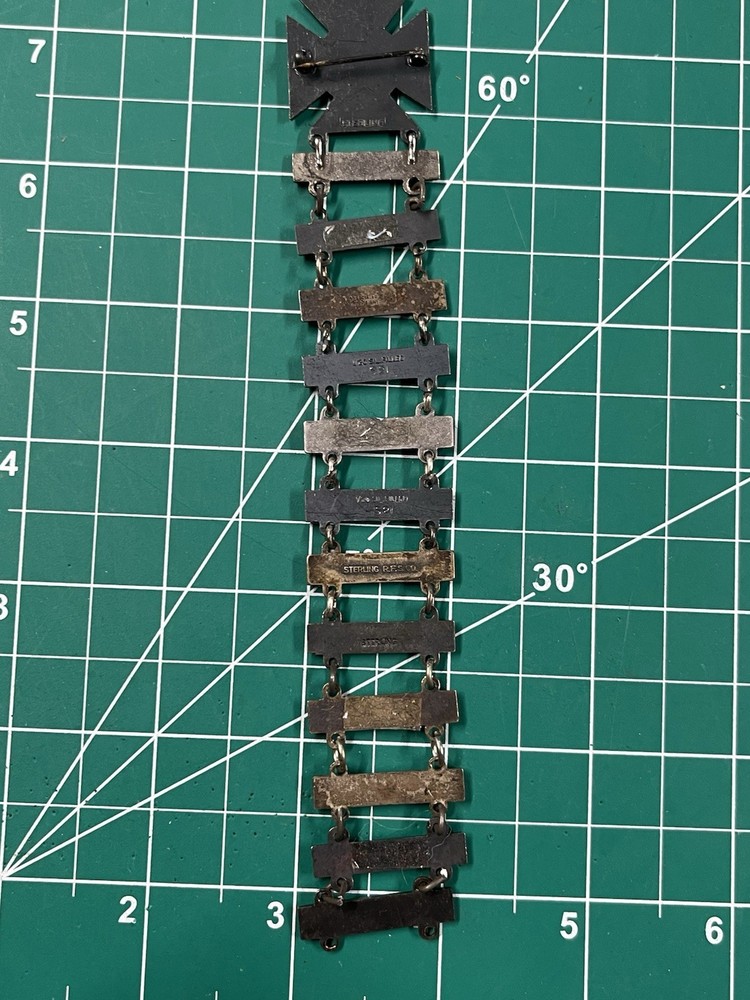US Army Qualification Badge with 12 Bars!