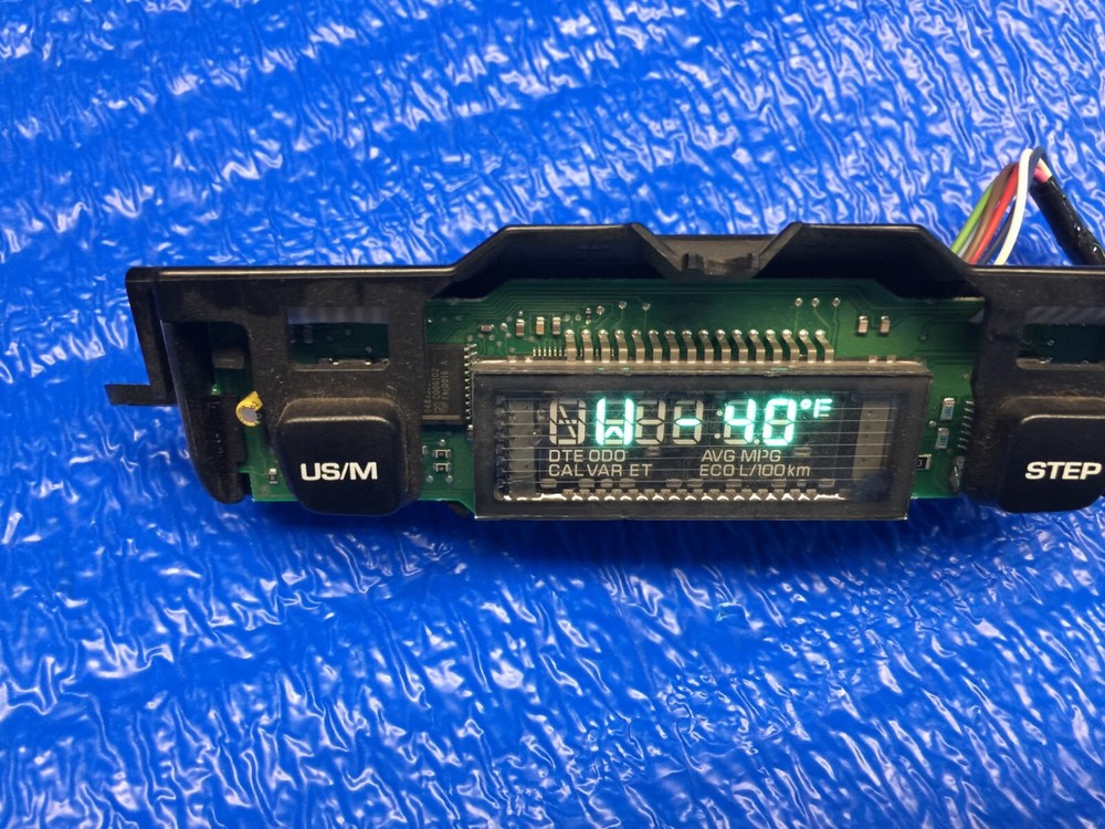 98-01 DODGE RAM 1500 OVERHEAD CONSOLE COMPUTER DISPLAY INFORMATION COMPASS OEM