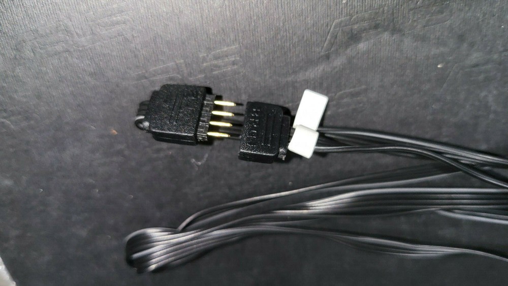 ASUS ROG STRIX 4-Pin EXTENSION LIGHT STRIP CABLE