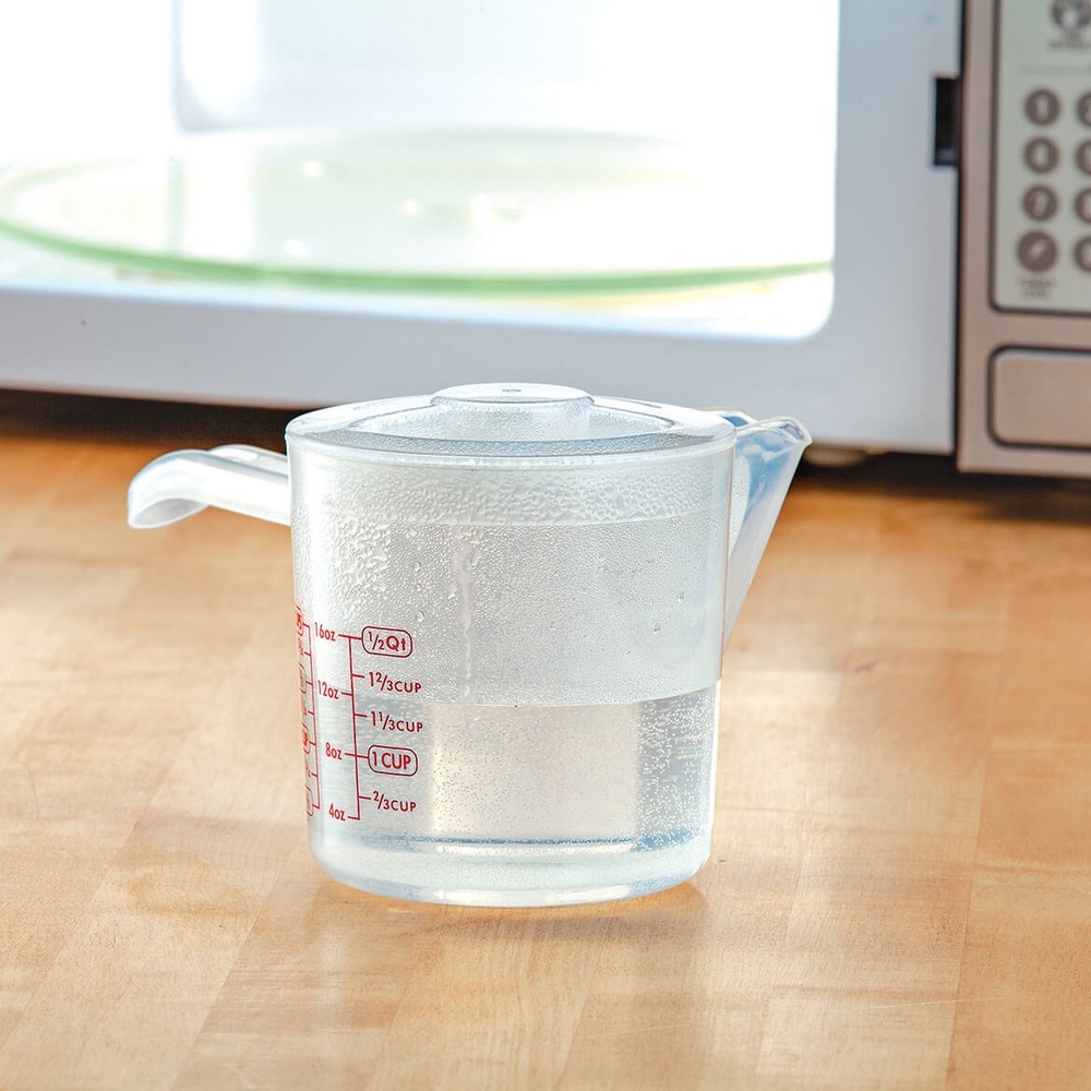 Microwave Measuring Cup with Lid by Chef's Pride™