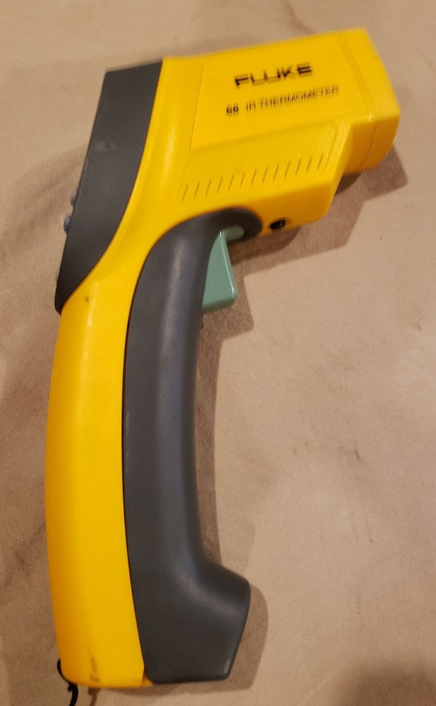 Fluke 68 IR Infrared Thermometer With Case