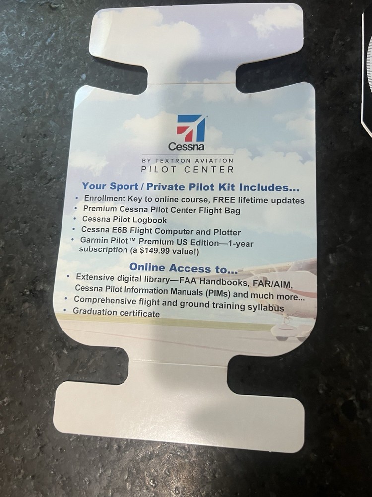 Cessna Sport/Private Pilot Kit with Logbook, Plotter, E6B & Course Access