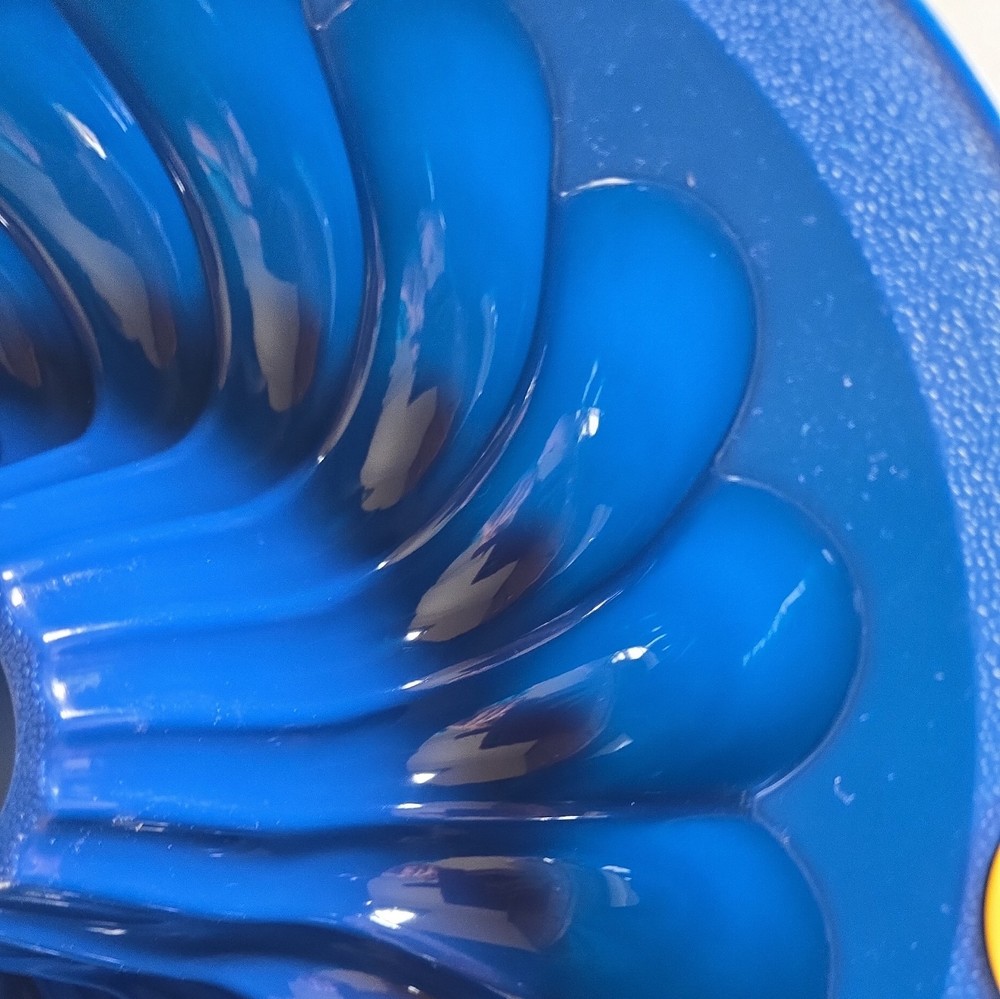 Smartware 4 Piece Basic Silicone Bakeware Set Royal Blue Bundt & 9x11 Pan