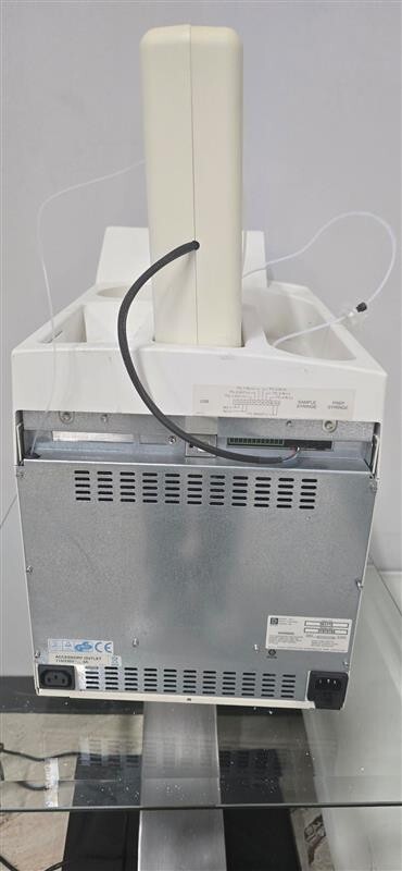 Dionex Autosampler Model AS-1 with Syringe-35