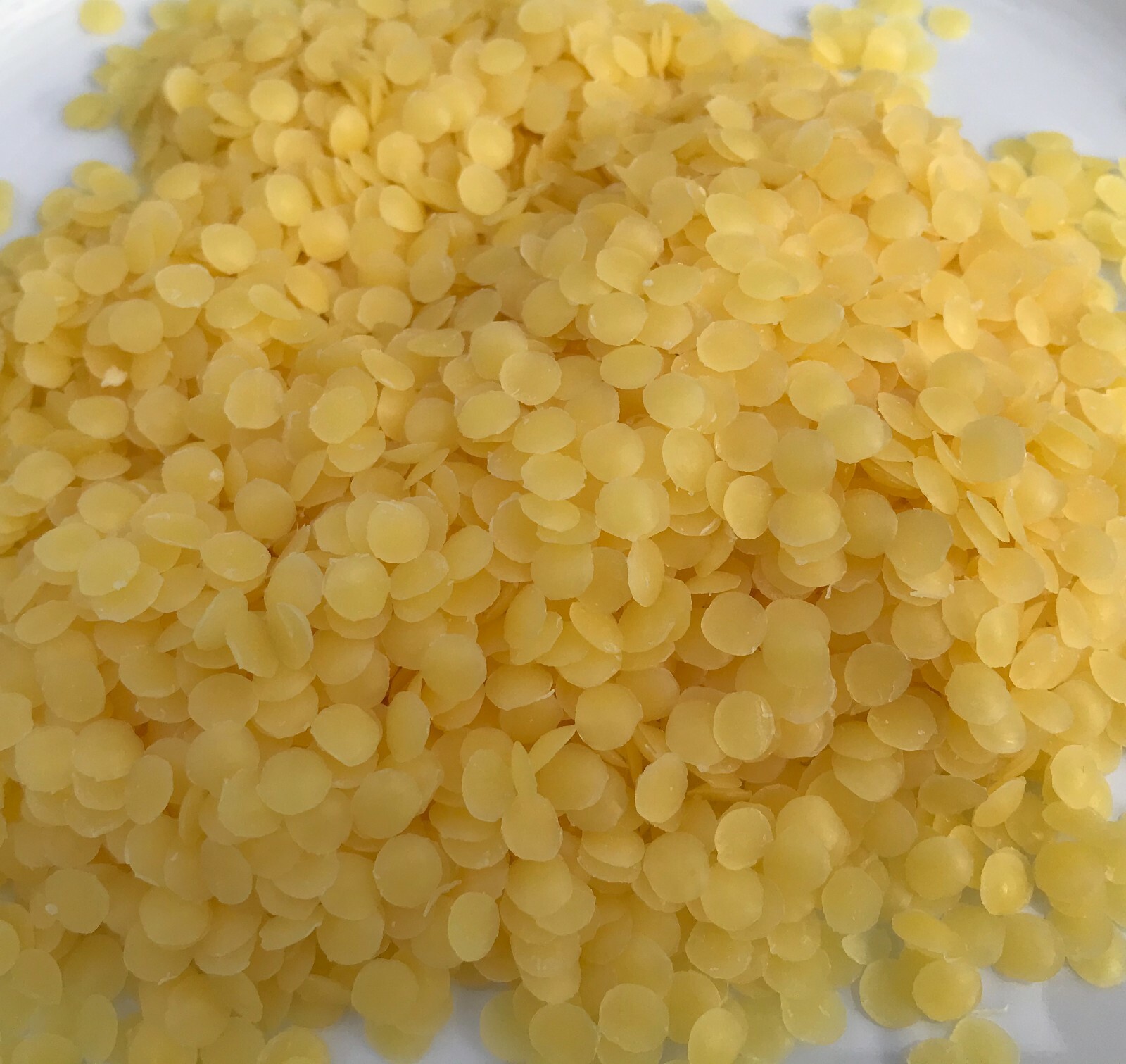 Beeswax Pellets, Yellow or White 100% USA Beeswax, Triple Filtered, Cosmetic