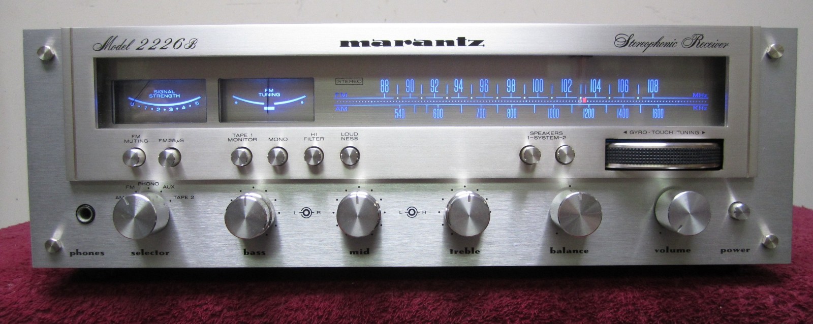 Marantz 2226B Stereo Receiver Cleaned Tested * Amp Works Fine, AM/FM Not working