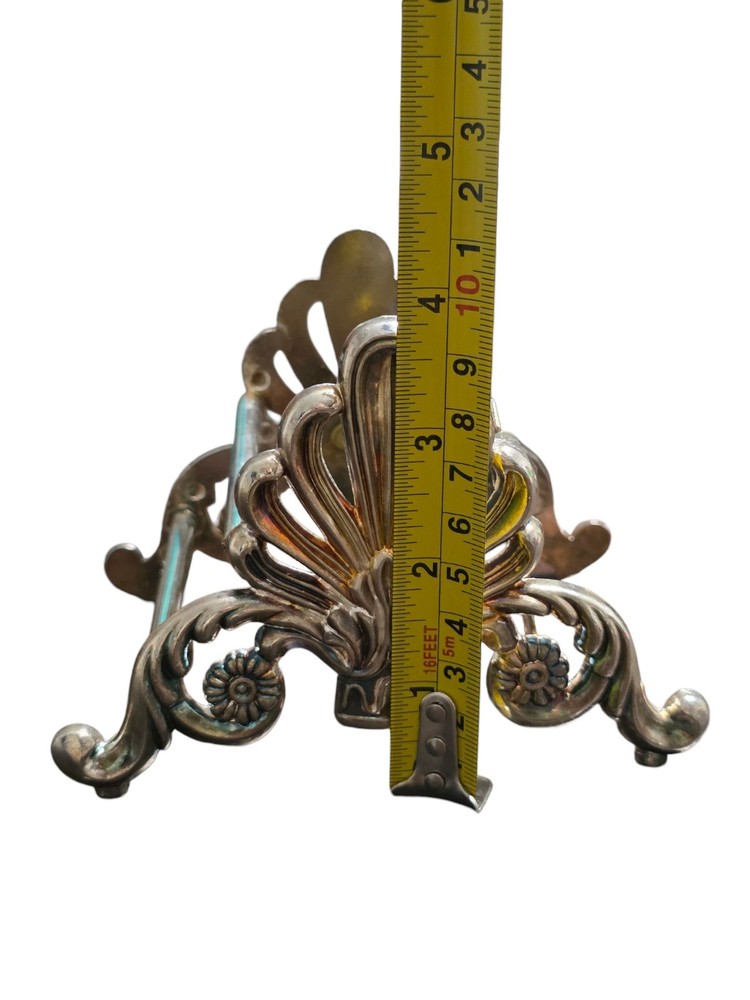 Vintage Style Ornate Silver Plated Knife Rest Shell Scroll Tableware Decor