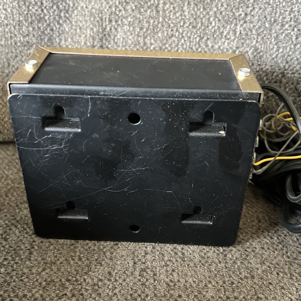 Vintage MRC HO Train Pack Control Transformer Model 100