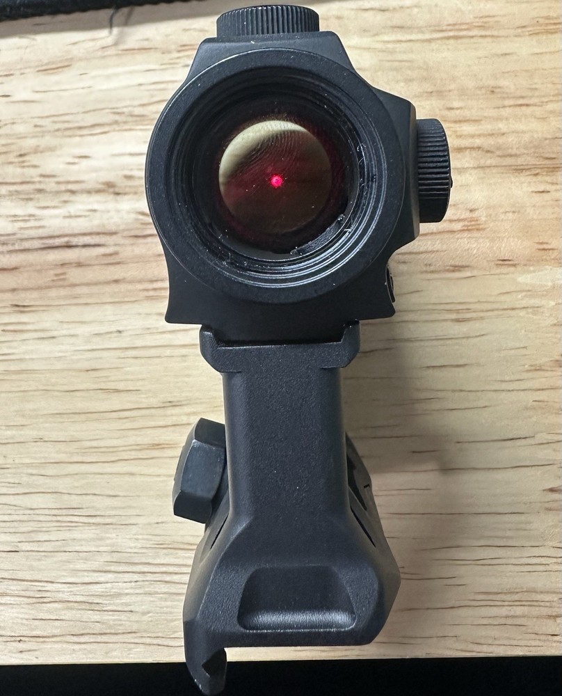 Holosun 403B On BCM Riser