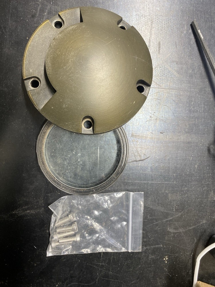 Gardenreet Well lights One direct Turret Top.
