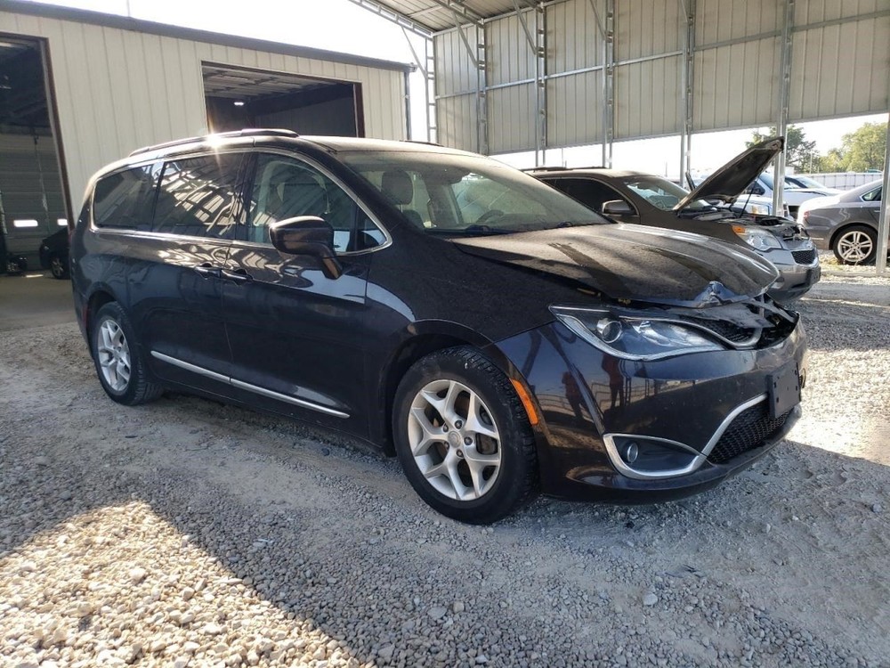 2017 CHRYSLER PACIFICA Engine Wire Harness