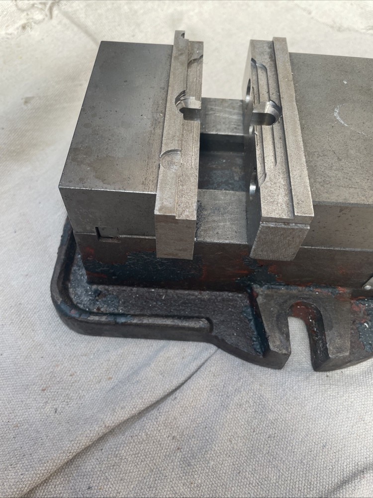 Elephant 4" Mill Vise Locked Type Machine Vise ELV-100E