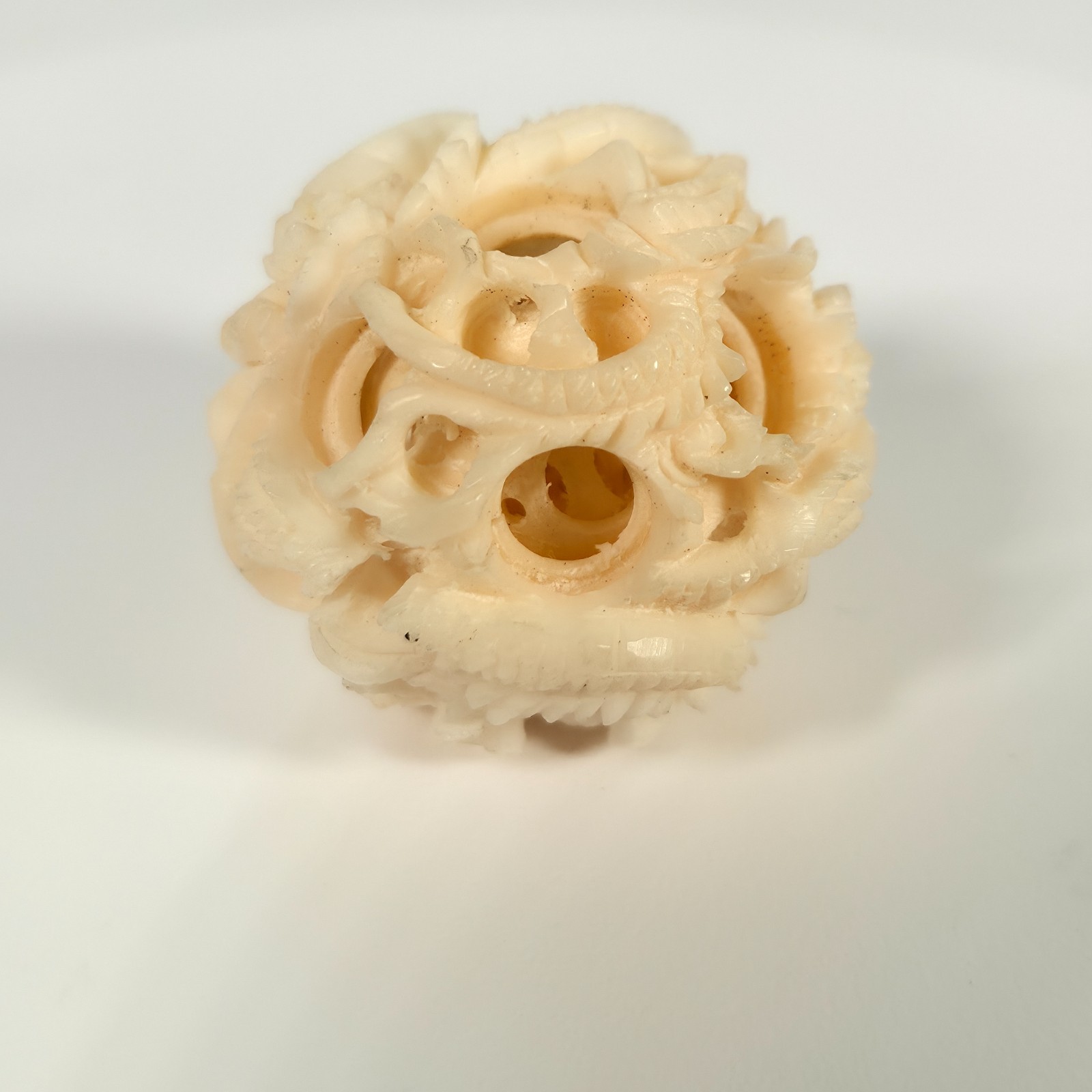 Small 1-1/4" Chinese Carved 3-Layer Dragon Ball