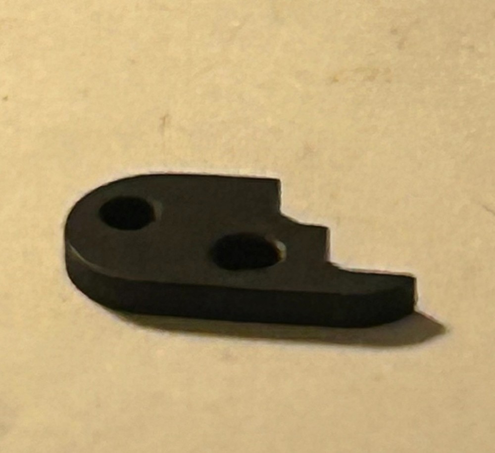 566611 Latch