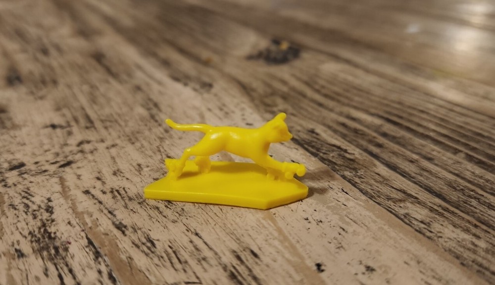 MONOPOLY SPEED 2018 Hasbro Replacement MOVER TOKEN Yellow Cat