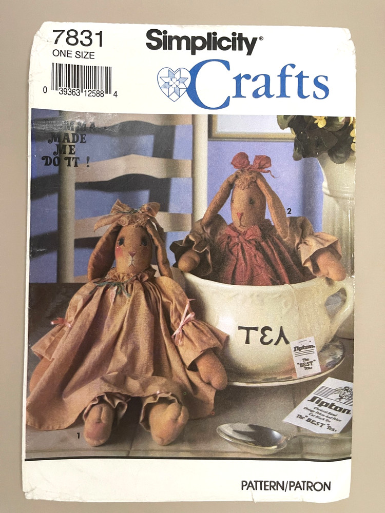 1990's Simplicity Bunny and Clothes Pattern 7831 Size 17" UNCUT