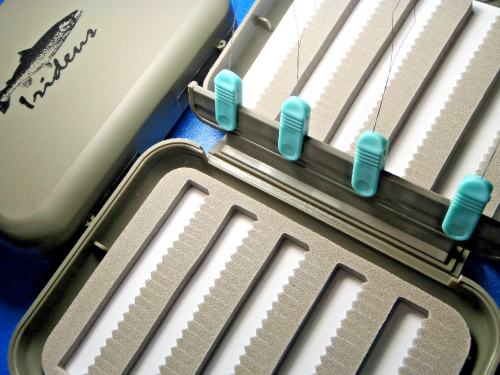 Irideus Hatch Fly Boxes 4 no threaders