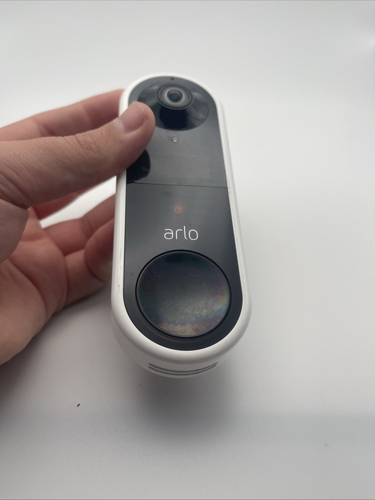 *Arlo Essential Wired Doorbell Wire Free - White, Untested.