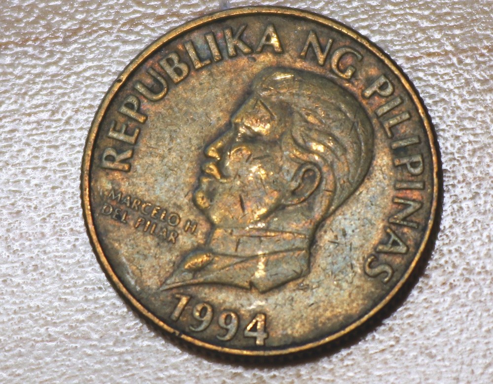 1994 Philippines 50 Sentimos Monkey-eating Eagle