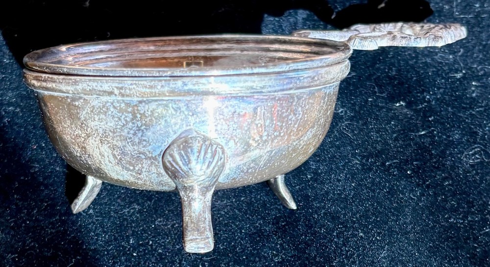 Vintage 2 pcs. Silver Plate Tea Strainer With Footed Stand / Bowl