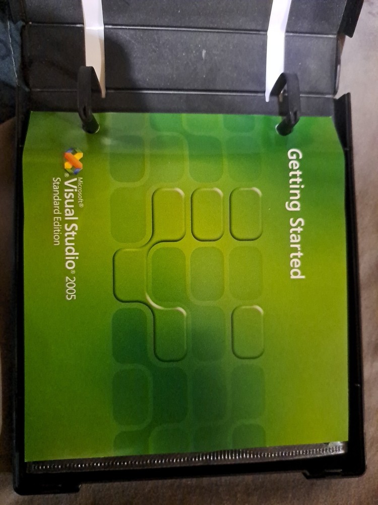 Microsoft Visual Studio 2005 Standard Edition 5 Disc Set w/ Key