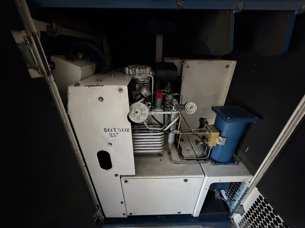 Bauer Mini Verticus GI 120V-E3/460V Compressors 2008