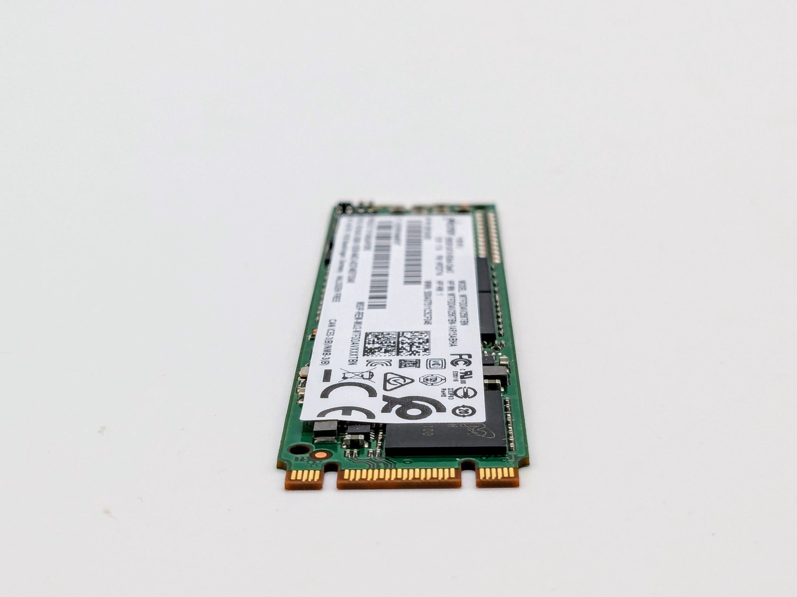 Micron 1100 MTFDDAV256TBN 256 GB M.2 2280 80mm Solid State Drive