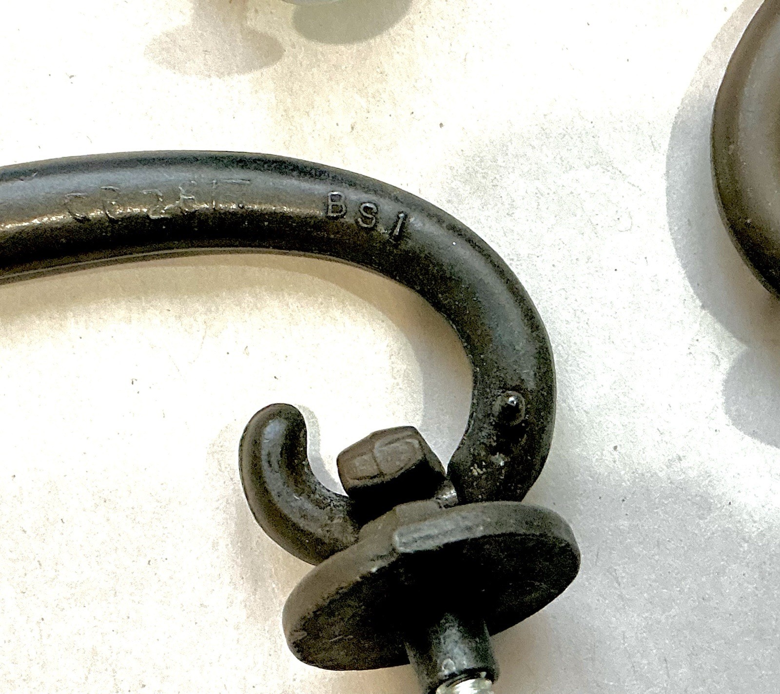 Vtg Lot/20 Bronze Drop Bail Handle Drawer Pulls MCM 3.125”C-C 4”L Hefty Stylish