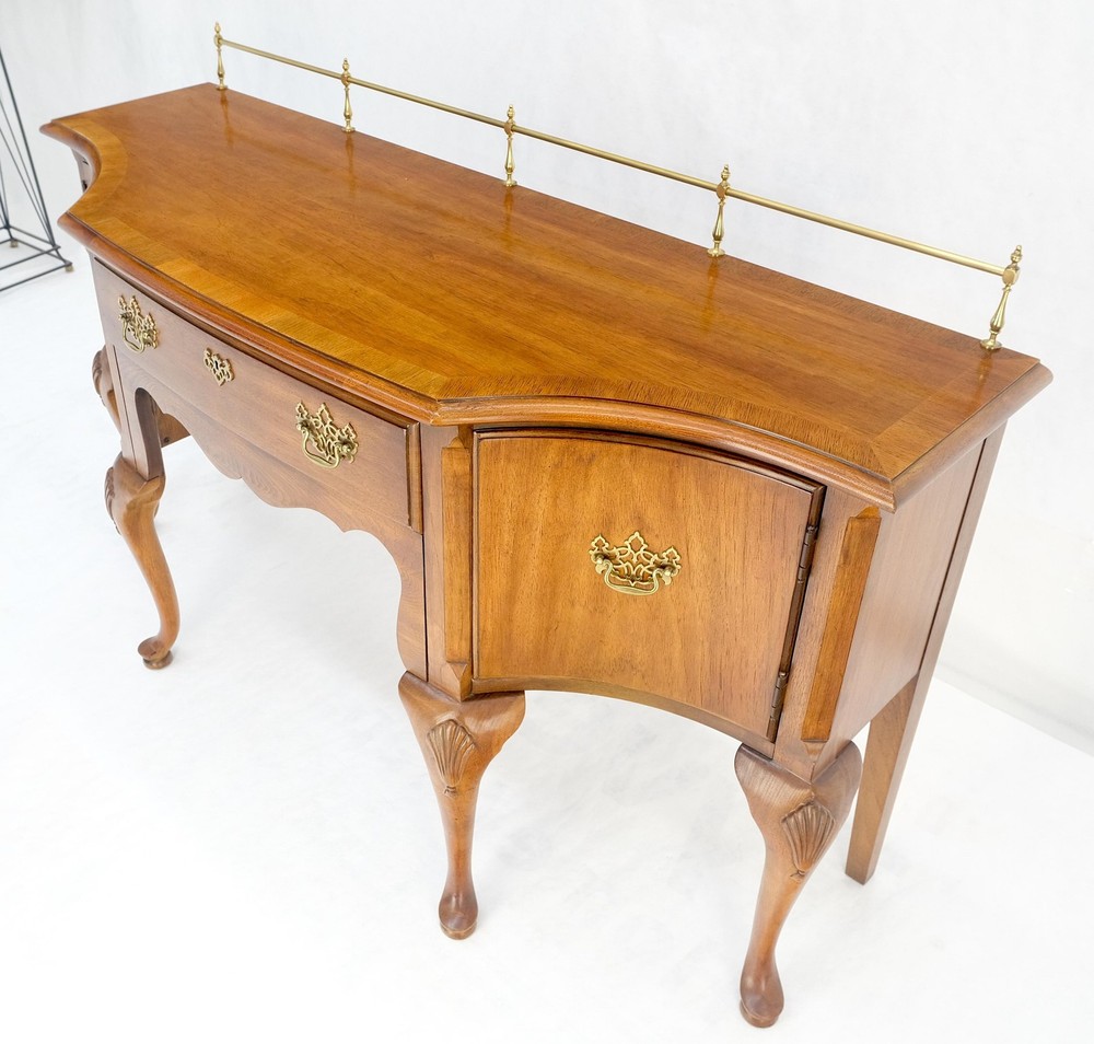 Thomasville Brass Gallery Back Banded Top Light Walnut Sideboard MINT