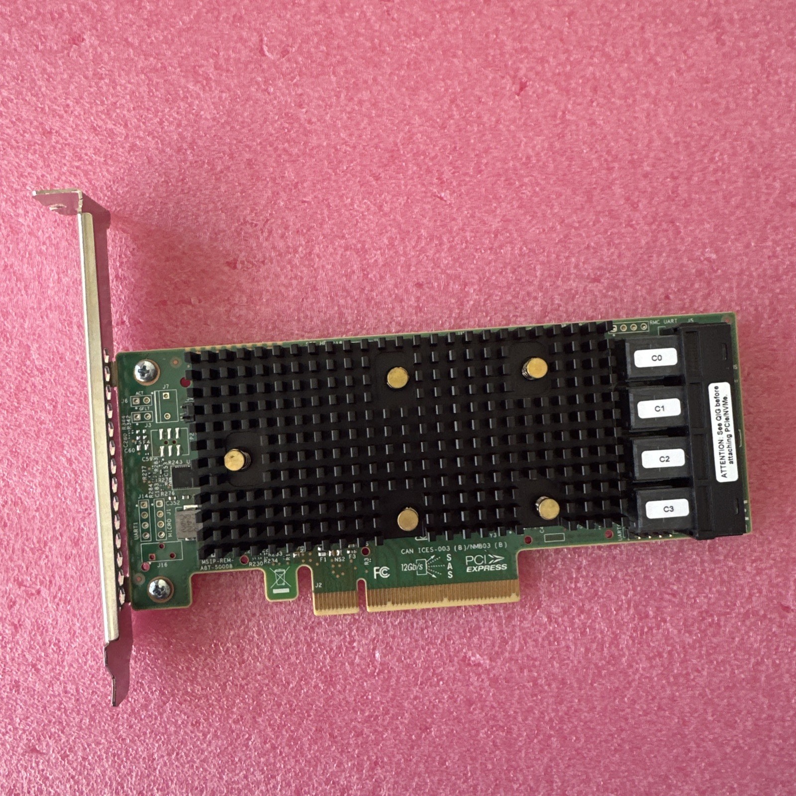 LSI 9400-16i  PCIe 3.1 x8 NVMe SAS SATA Tri-Mode HBA Controller