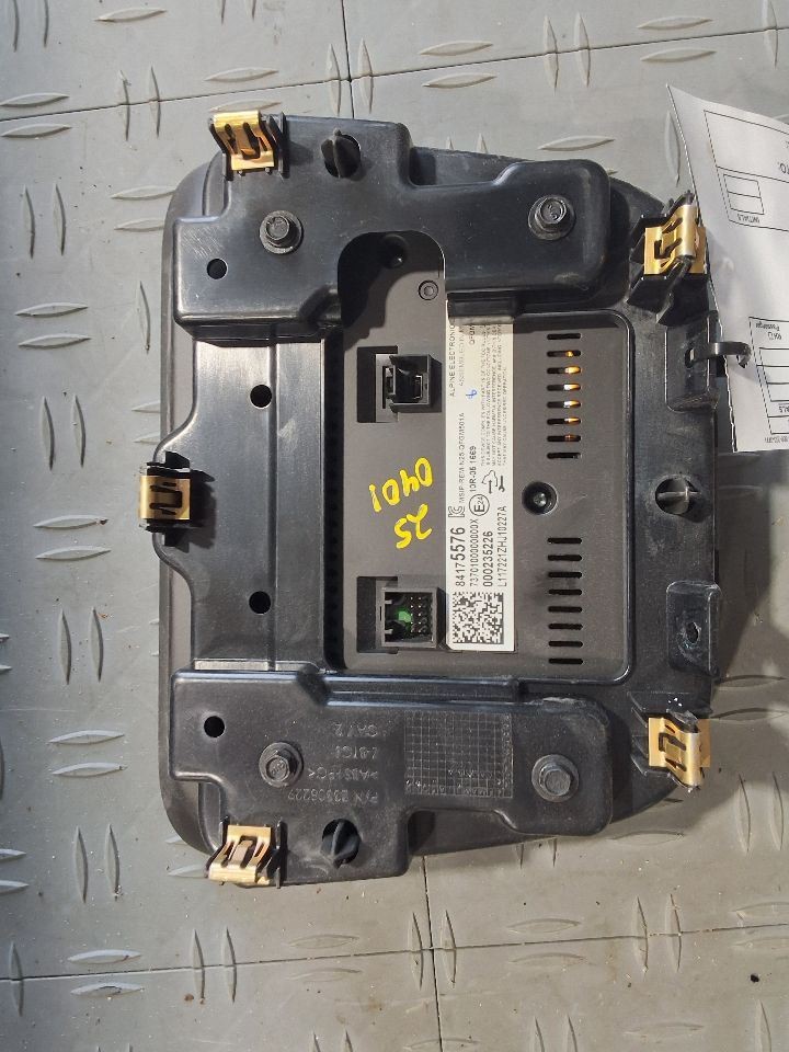 2018 Chevy Equinox 8" Display Screen and Control Panel