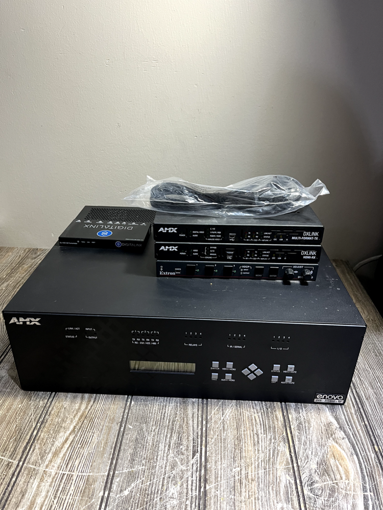 AMX Enova DVX-2110HD-SP Presentation Switcher - Bundle - Read - AS-IS