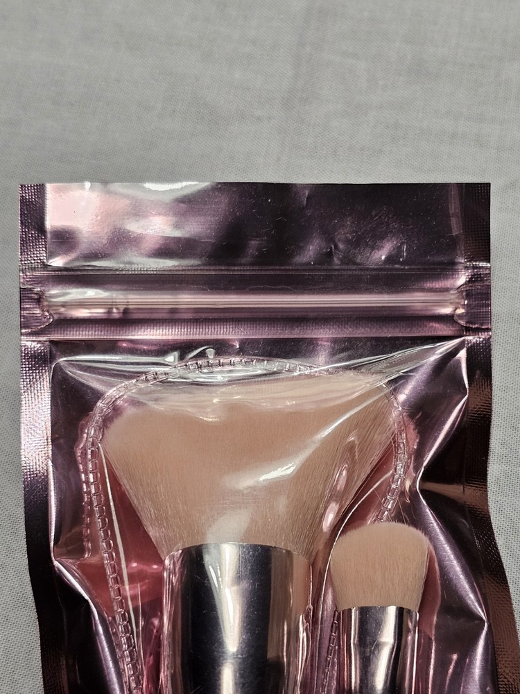 MOTD Makeup Brush Set 2 pc Pink Concealer & Bronzer