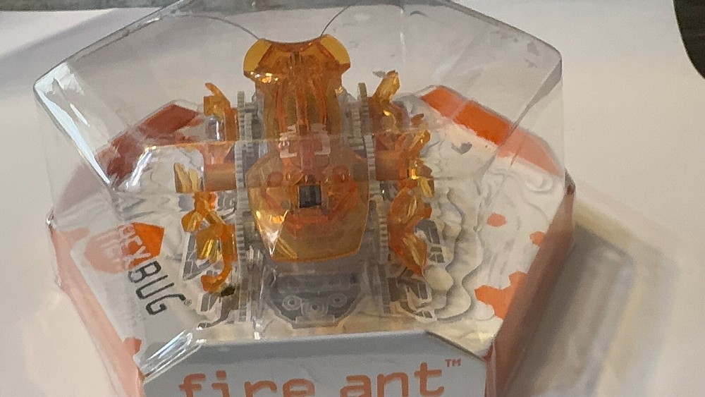 Hexbug Micro Robotic Creatures Mechanicals Fire AntOrange R/C Remote Control New
