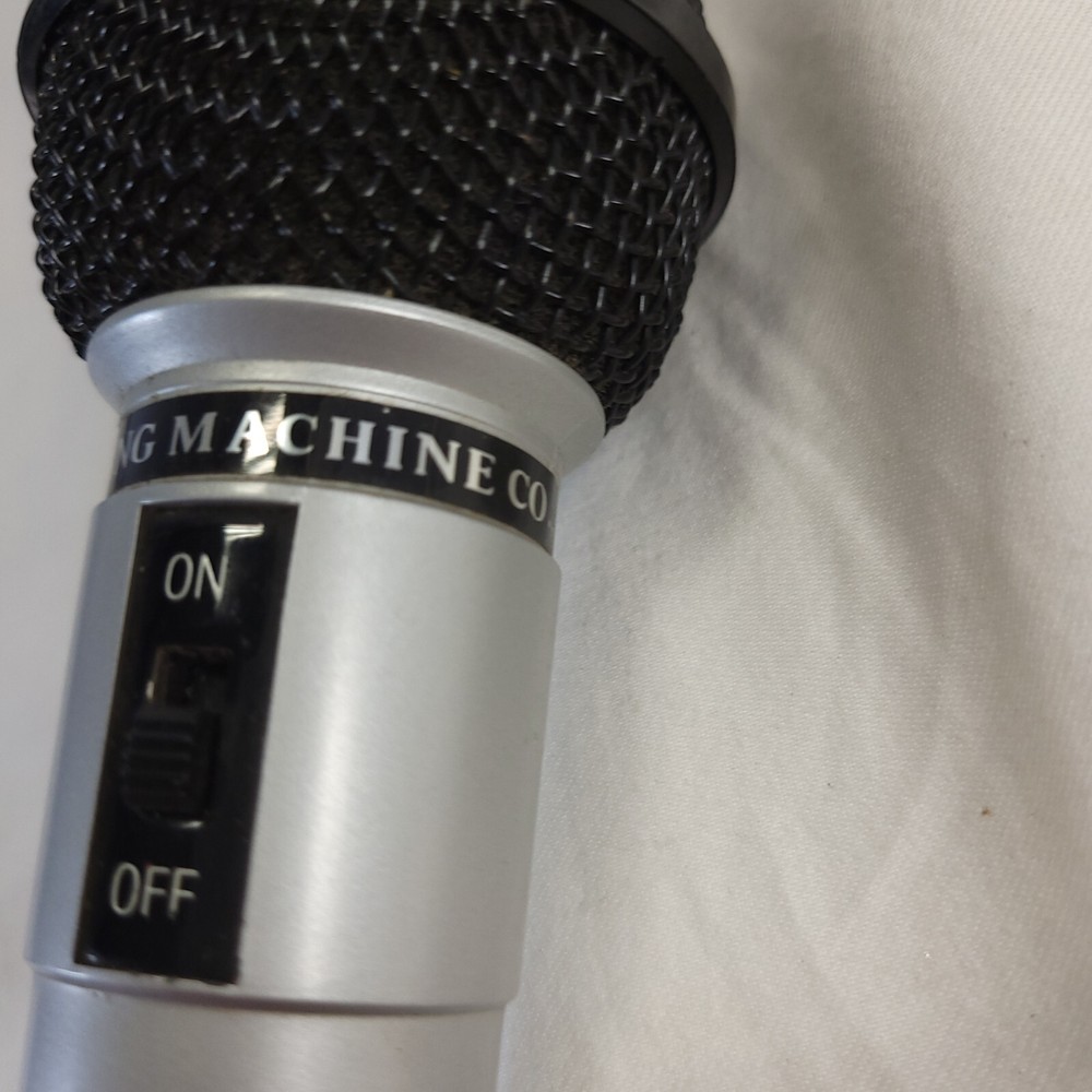 The Singing Machine Co - 7'' Microphone, Silver with Black Cord